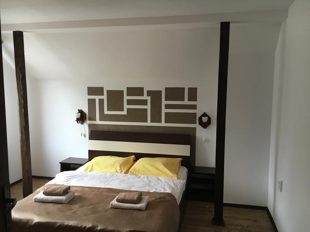 Pensiunea Esenzza Bran (Brasov) Exterior foto
